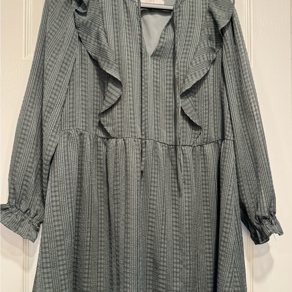 Olive green LOFT dress Size Petite medium